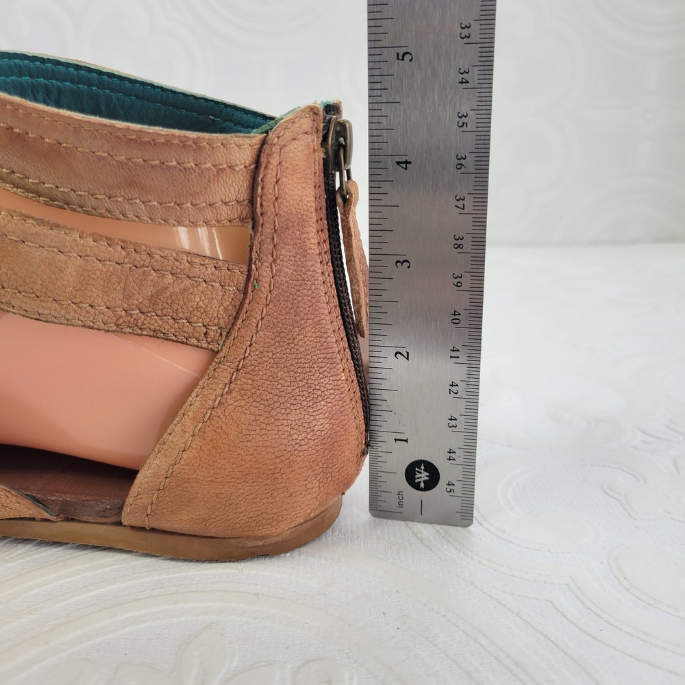 Bed Stu Roan Womens Tan Leather Gladiator Caged Flat Sandals Back Zip Boho Sz 9? - Picture 12 of 16